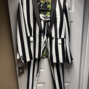 Womans Beetlejuice Costume sz 12